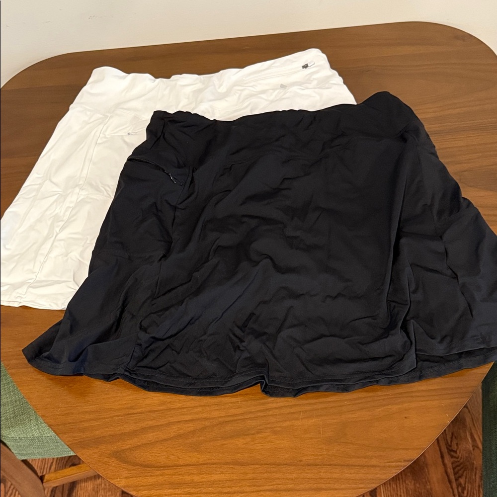 Black and White Women's Athletic Skort Set